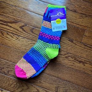 SOLMATE SOCKS Unisex Medium Mismatched Socks NWT Crazy Quirky Colorful Fun